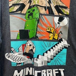 Like new boys, Minecraft XS 6/7 long sleeve t shirt